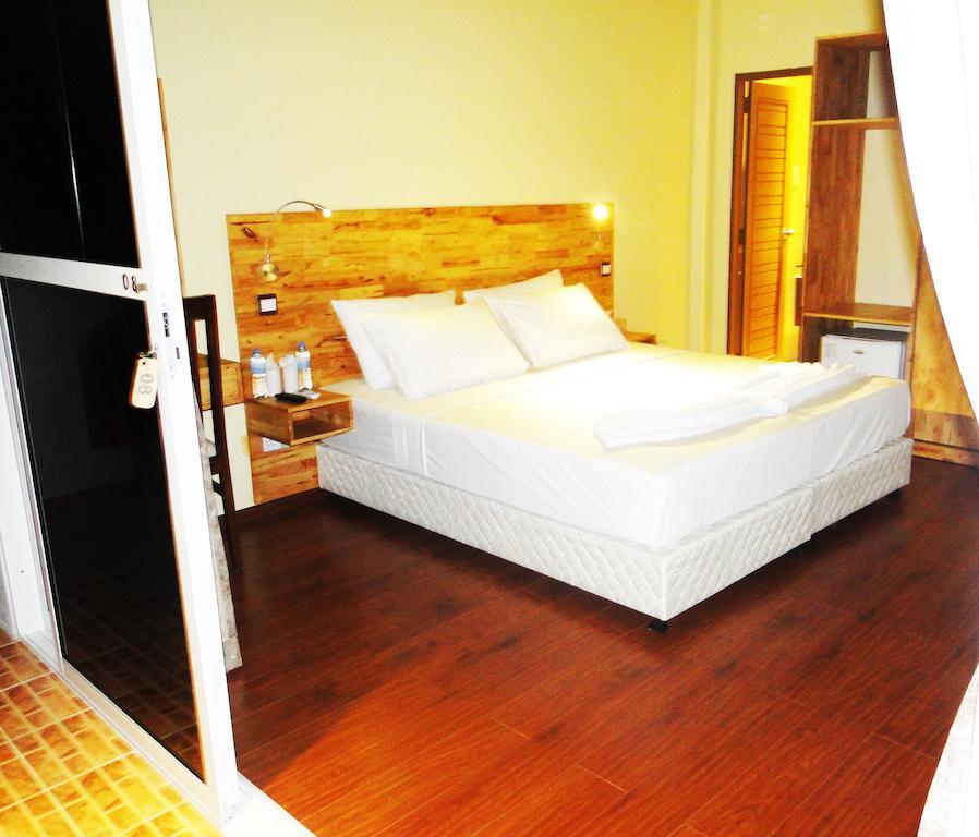 Hotel Narnia Maldives Maafushi Zimmer foto