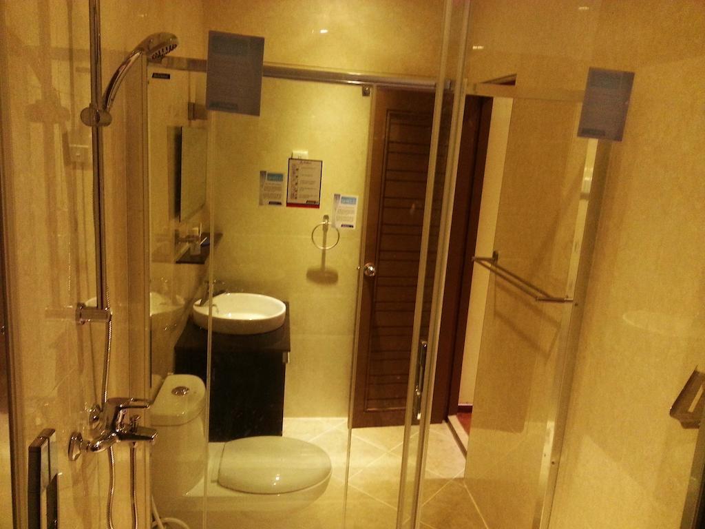 Hotel Narnia Maldives Maafushi Zimmer foto