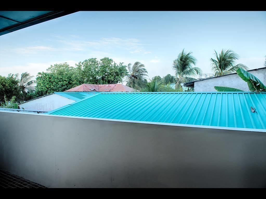 Hotel Narnia Maldives Maafushi Exterior foto